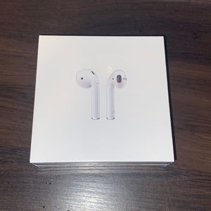 Air Pods w/ Charging Case